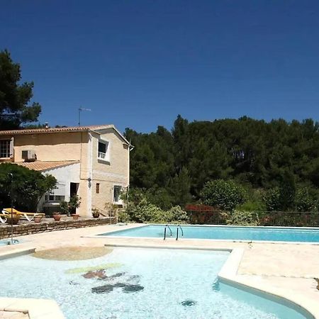 Hotel Le Robinson Beaucaire  Esterno foto